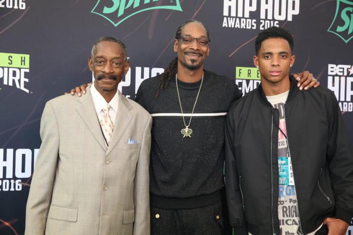 Snoop Dog and son Cordell Broads and Father / Photo RobinLori